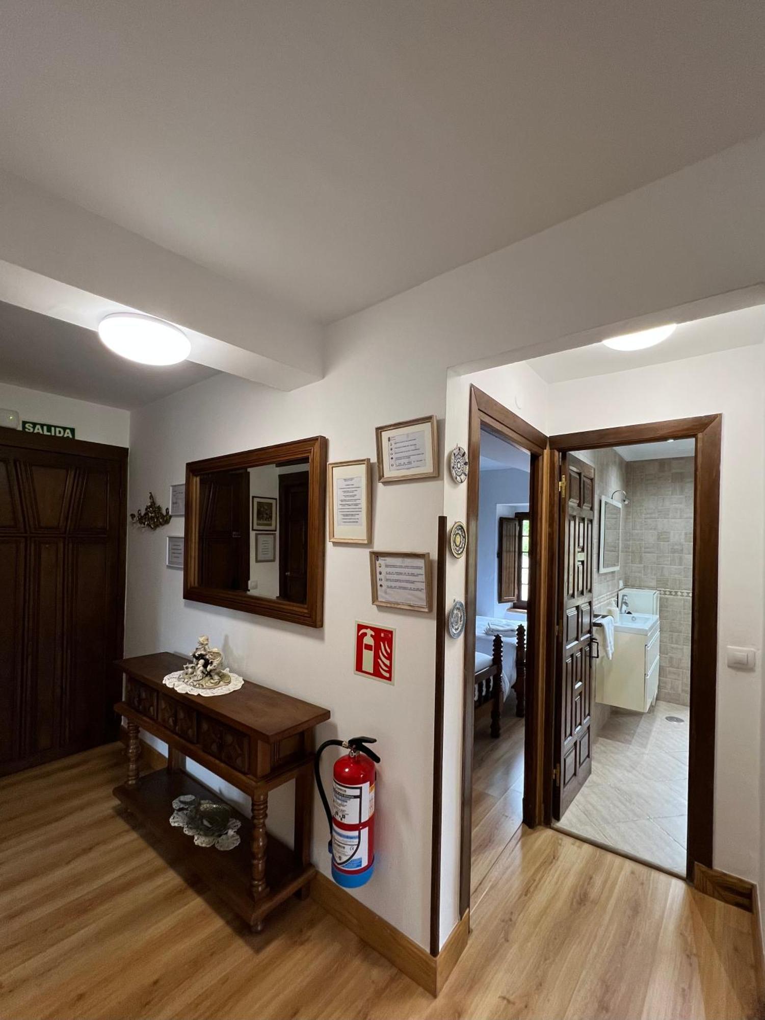 Apartamento El Rincon Del Gato Сантилана дел Мар Екстериор снимка